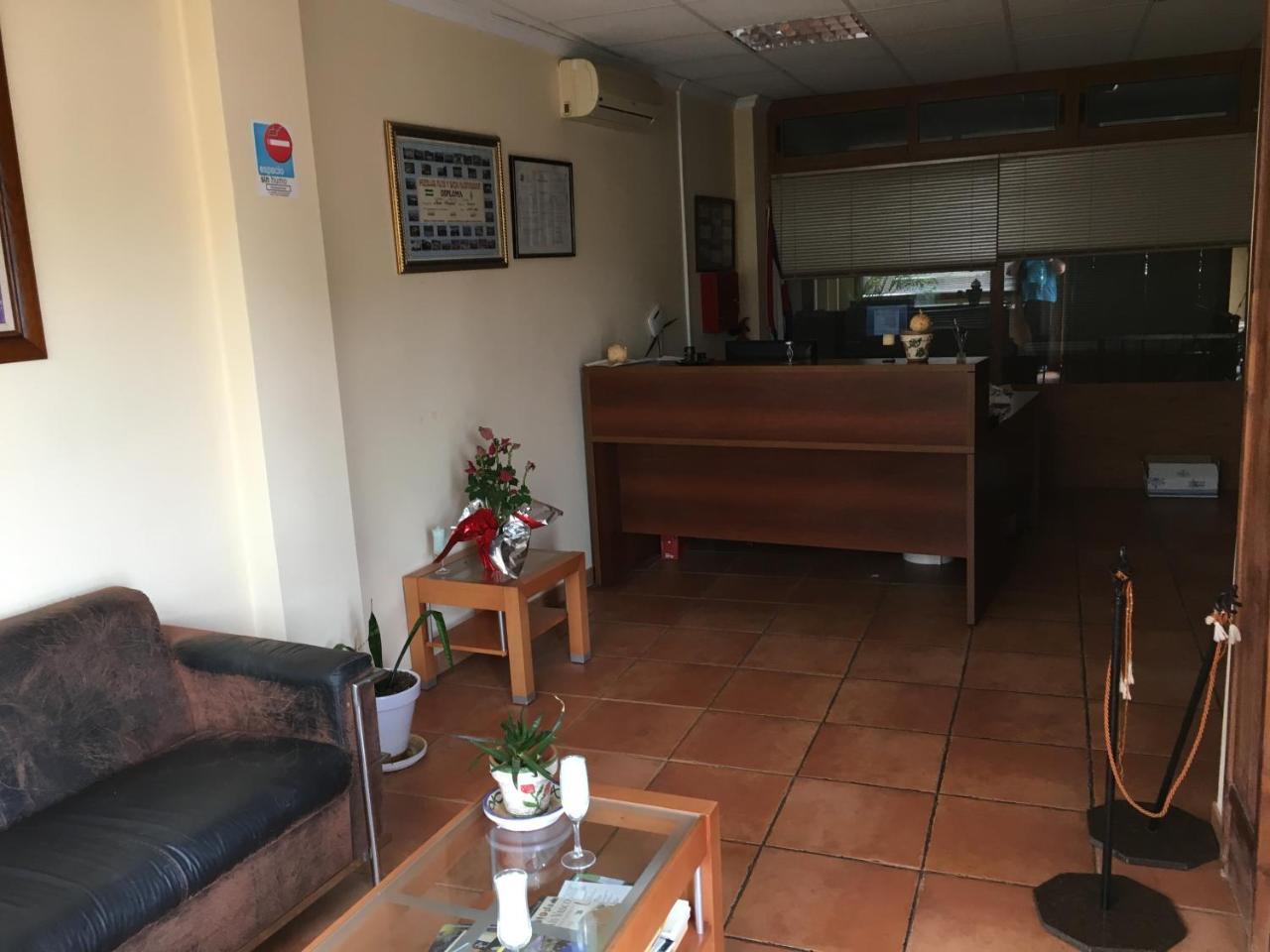 Hostal Meson Arboleas Exterior foto